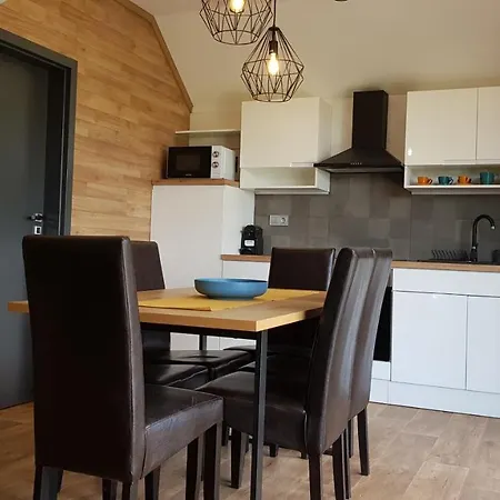 Erdoalja 11 Apartament
